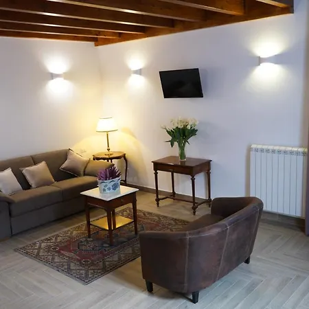 Il Ritrovo Dei Poeti 4*