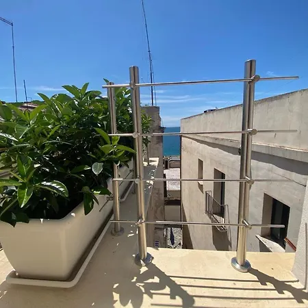 Il Ritrovo Dei Poeti לינה וארוחת בוקר