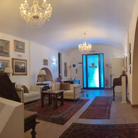 Il Ritrovo Dei Poeti 4*