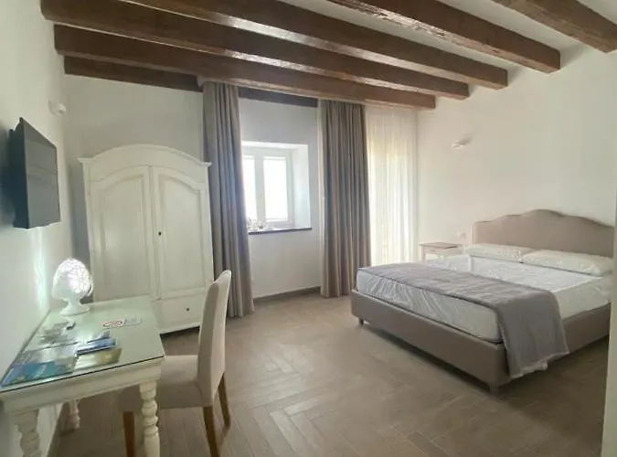 Il Ritrovo Dei Poeti Frühstückspension 4*