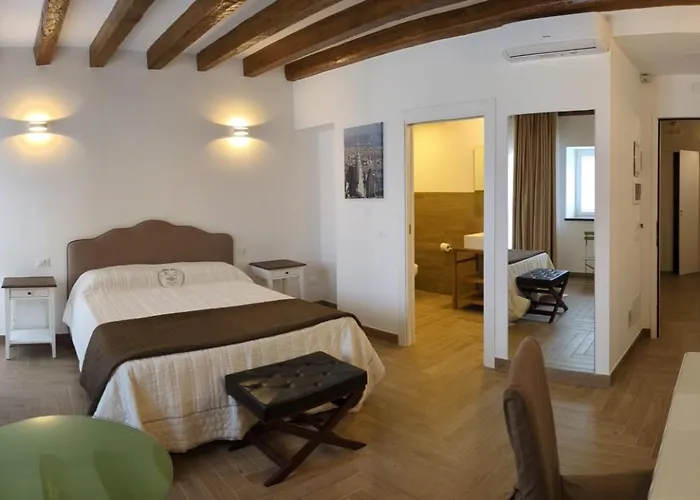 Il Ritrovo Dei Poeti 4* Taranto